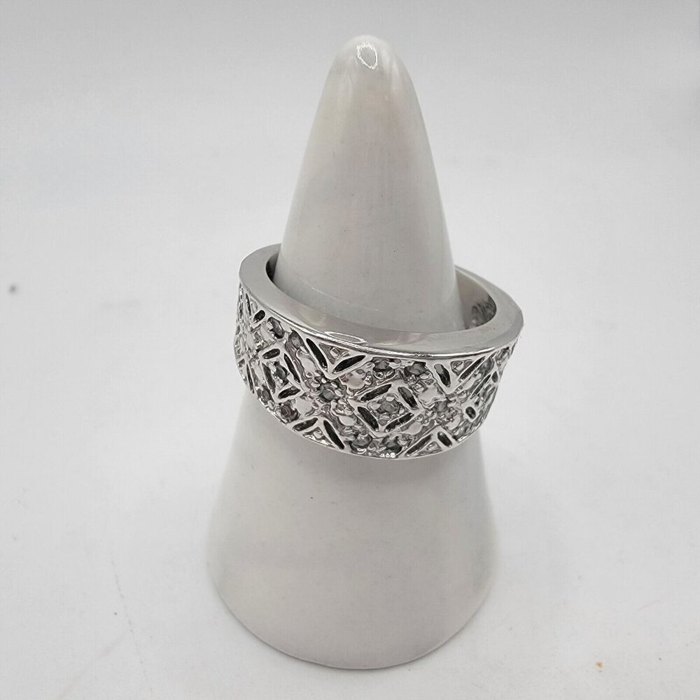 Vintage Silver Tone Fashion Ring Size 7 Rhinestones‎ in Stunning Setting Classic